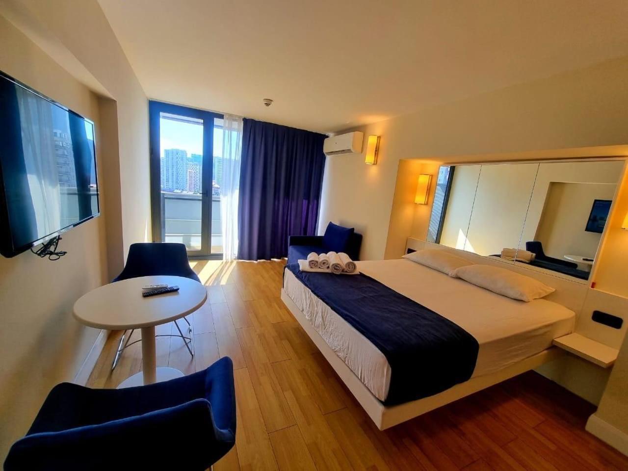 Orbi City Amazing Apartments باتومي المظهر الخارجي الصورة
